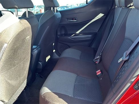 Used 2020 Toyota C-HR LE image 13