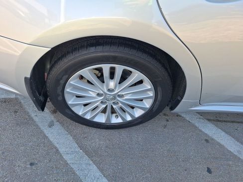 Used 2014 Toyota Avalon Limited image 11