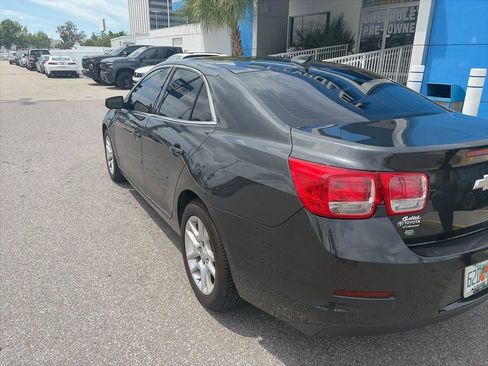 Used 2015 Chevrolet Malibu LT w/ Power Convenience Package image 6
