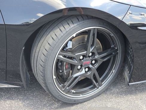 Used 2022 Chevrolet Corvette Stingray Premium Cpe w/ Z51 Performance Package RWD image 26