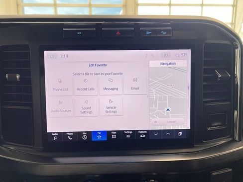 Used 2024 Ford F250 Lariat w/ Chrome Package image 23