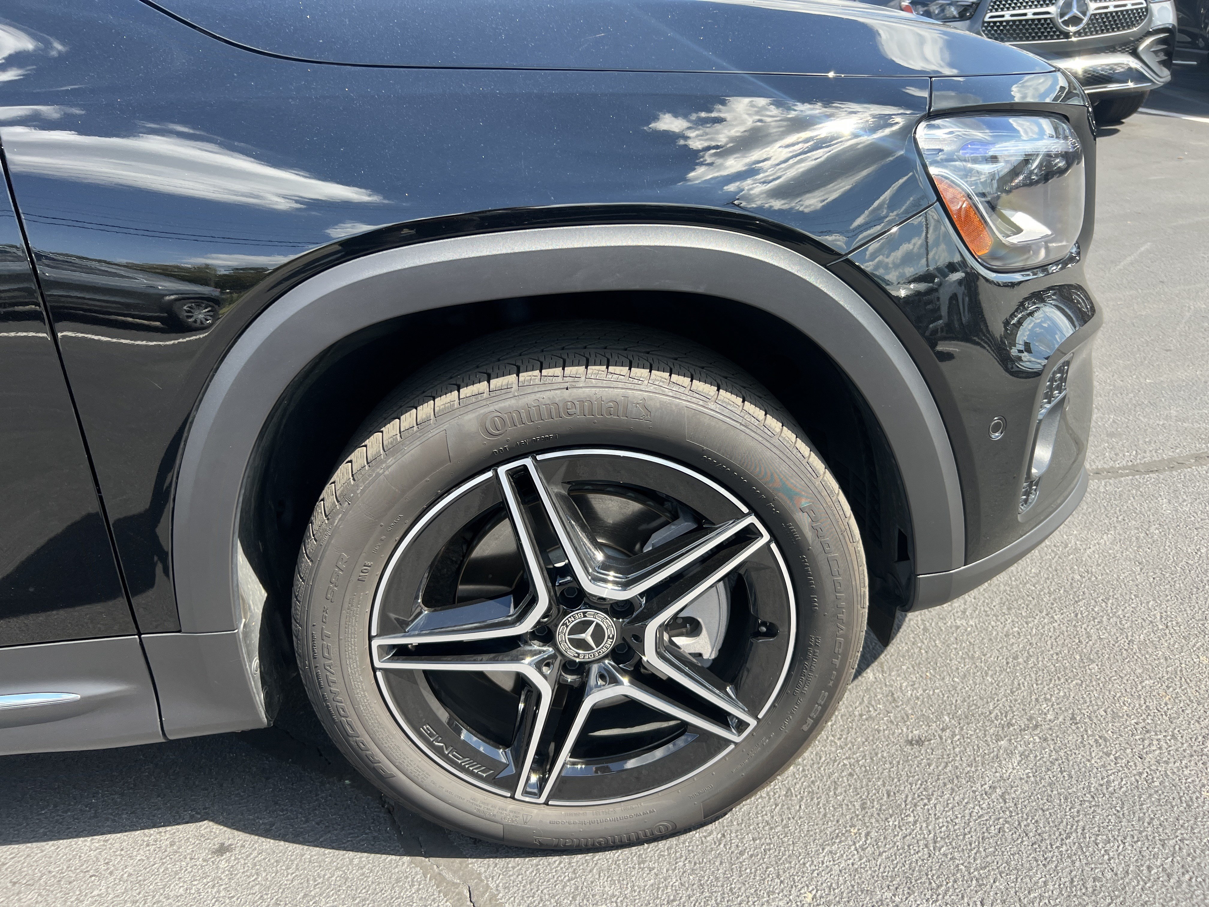 Certified 2026 Mercedes-Benz GLB 250 4MATIC image 13