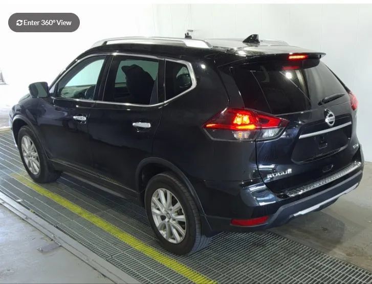 Used 2018 Nissan Rogue SV w/ Premium Package AWD/4WD image 2