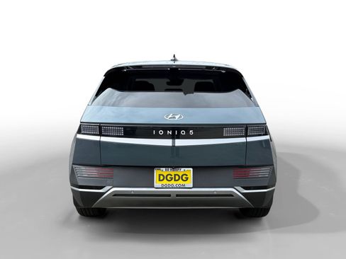 Used 2024 Hyundai Ioniq 5 SEL image 4