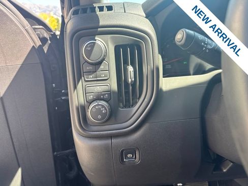 Used 2024 Chevrolet Silverado 1500 Custom Trail Boss AWD/4WD image 19