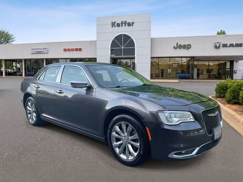 Used 2018 Chrysler 300 Limited w/ Safetytec Plus Group AWD/4WD image 2