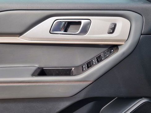 New 2026 Ford Explorer Active w/ Active Comfort Package image 23