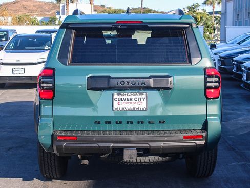 New 2026 Toyota 4Runner TRD Off-Road Premium AWD/4WD image 8