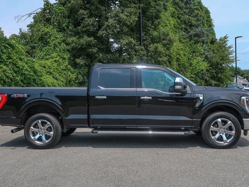 Used 2021 Ford F150 Lariat w/ Equipment Group 502A High AWD/4WD image 9