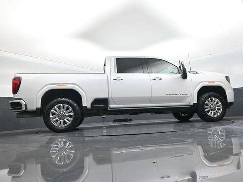 Used 2022 GMC Sierra 2500 Denali w/ Denali Ultimate Package image 24
