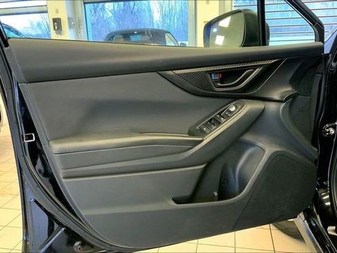 Used 2022 Subaru Crosstrek 2.0i Premium image 21