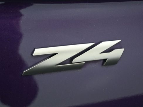 Used 2023 BMW Z4 M40i w/ Premium Package image 8