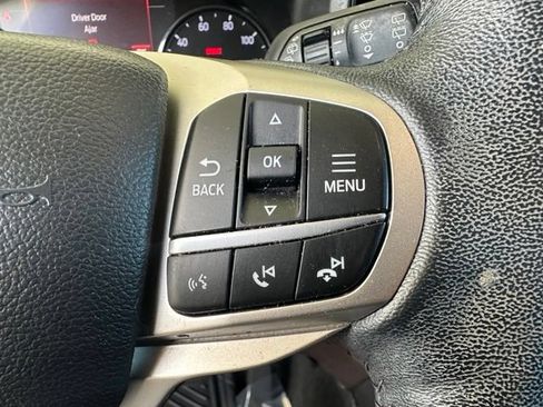 Used 2022 Ford Explorer XLT w/ Class IV Trailer Tow Package RWD image 25