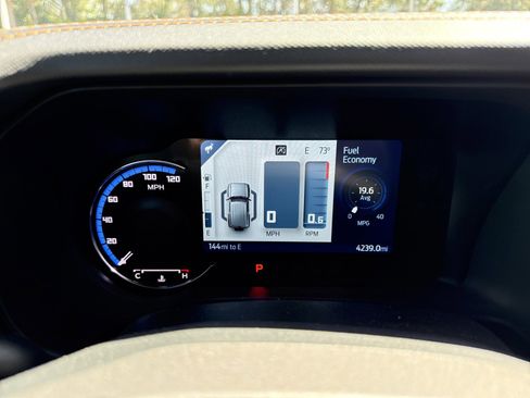 Used 2024 Ford Bronco Badlands image 20