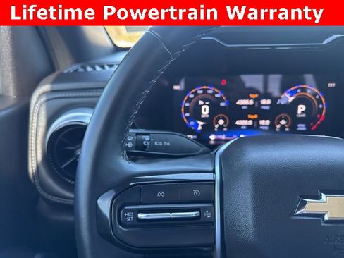 Used 2024 Chevrolet Colorado LT w/ LT Convenience Package image 11