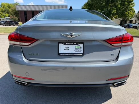 Used 2015 Hyundai Genesis 3.8 w/ Option Group 04 RWD image 5
