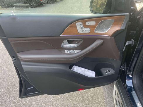 Used 2022 Mercedes-Benz GLE 450 4MATIC image 16