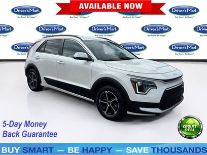 Used 2025 Kia Niro LX