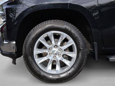 Used 2019 Chevrolet Silverado 1500 LTZ w/ LTZ Plus Package AWD/4WD image 26