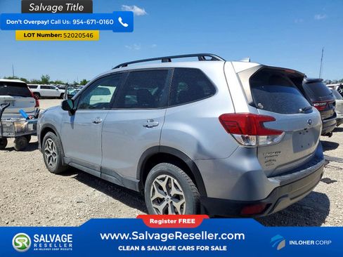 Used 2023 Subaru Forester Premium AWD/4WD image 3
