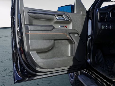 Used 2023 GMC Sierra 1500 AT4 w/ AT4 Premium Package image 26