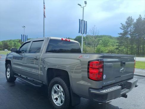 Used 2017 Chevrolet Silverado 1500 LT w/ All Star Edition AWD/4WD image 5