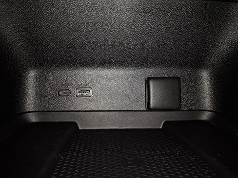 New 2026 Chevrolet Traverse RS image 25