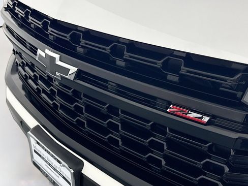 Used 2023 Chevrolet Tahoe Z71 w/ Luxury Package image 13