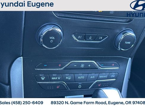 Used 2017 Ford Edge SEL w/ Equipment Group 201A image 25