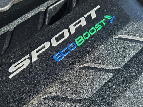 Used 2016 Ford Edge Sport w/ Equipment Group 401A AWD/4WD image 9