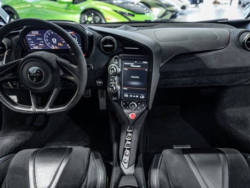 Used 2018 McLaren 720S Performance image 42