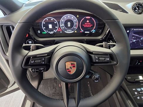 Certified 2026 Porsche Cayenne Coupe AWD/4WD image 18