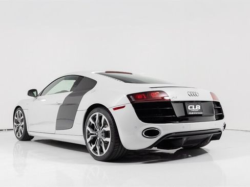 Used 2012 Audi R8 V10 AWD/4WD image 8
