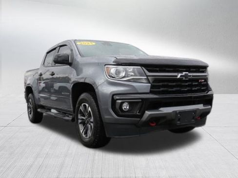 Used 2021 Chevrolet Colorado Z71 w/ Safety Package image 9