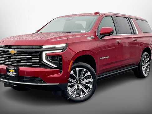New 2026 Chevrolet Suburban High Country image 2