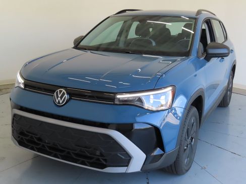 New 2026 Volkswagen Taos S FWD image 8