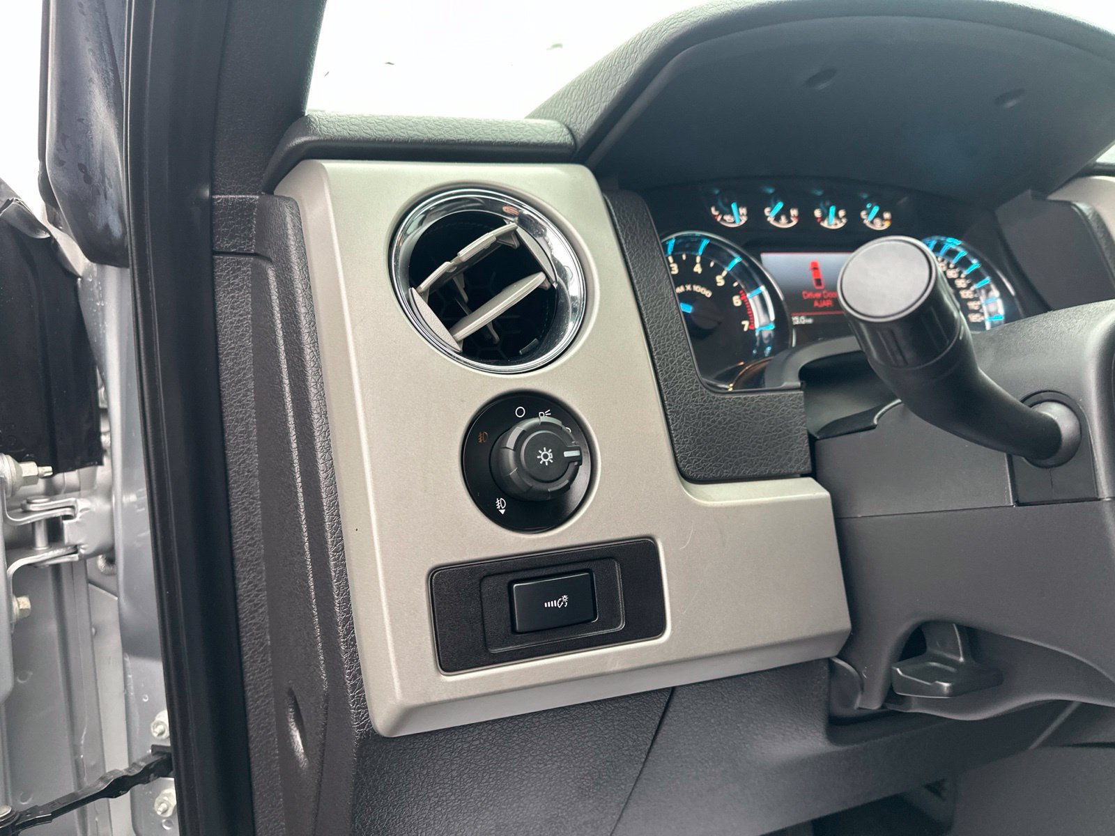 Used 2011 Ford F150 FX4 AWD/4WD image 20