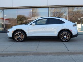 New 2026 Porsche Macan 4S Electric AWD/4WD video 2