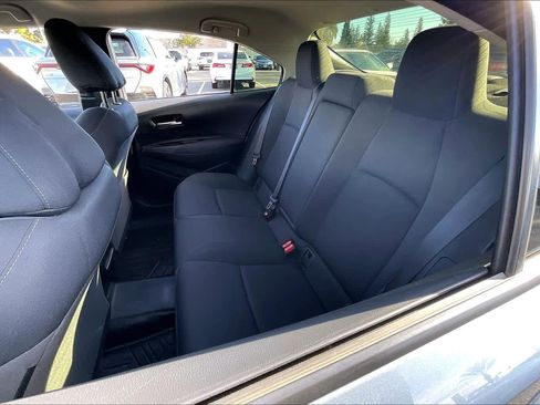Used 2021 Toyota Corolla LE image 26
