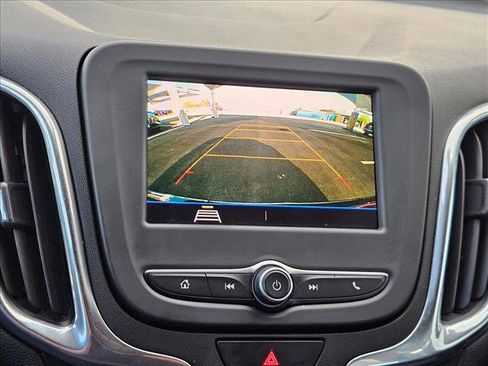 Used 2020 Chevrolet Equinox LT FWD image 15