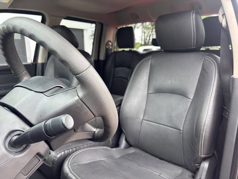 Used 2012 RAM 1500 Express RWD image 17