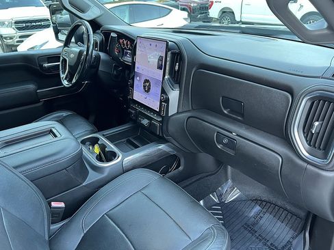 Used 2020 Chevrolet Silverado 2500 LTZ w/ LTZ Texas Edition image 28