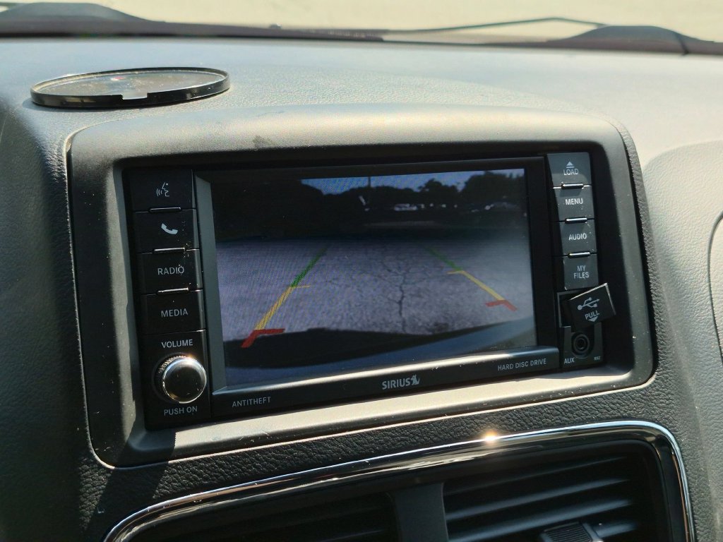 Used 2018 Dodge Grand Caravan SE FWD image 22