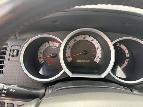 Used 2013 Toyota Tacoma 4x4 Double Cab w/ TRD Sport Pkg image 21