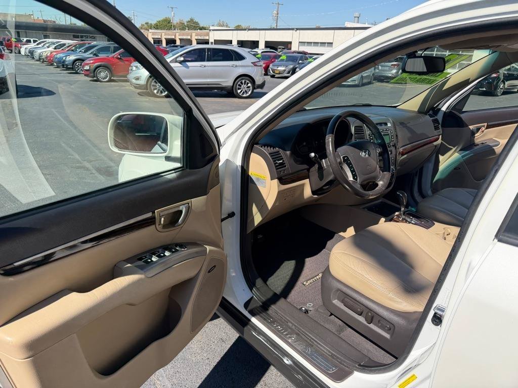 Used 2012 Hyundai Santa Fe Limited FWD image 10