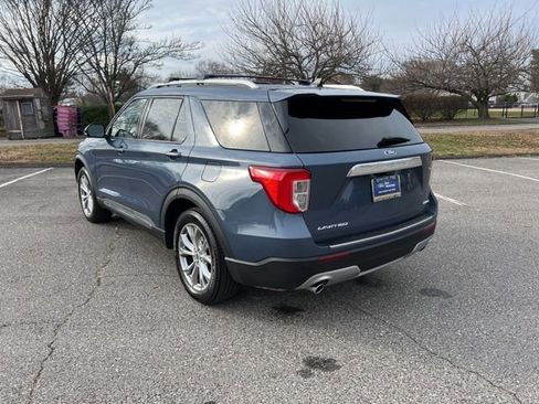 Certified 2021 Ford Explorer Limited w/ Equipment Group 301A image 6