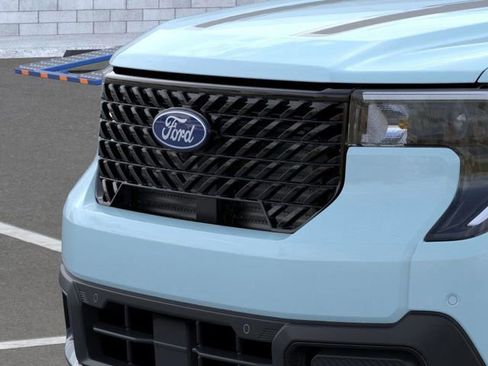 New 2026 Ford Maverick Lariat image 18