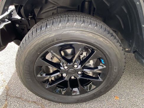 Used 2023 Jeep Wrangler Sahara w/ Cold Weather Group image 26