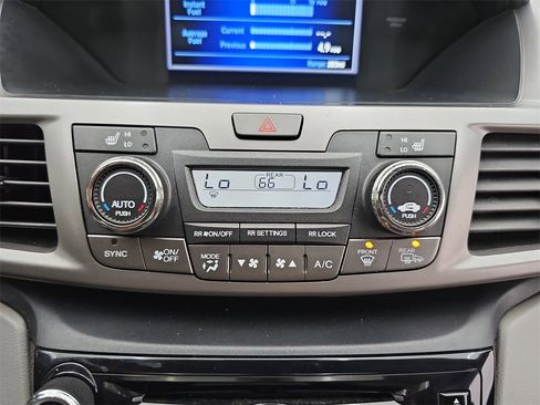 Used 2016 Honda Odyssey EX-L image 40
