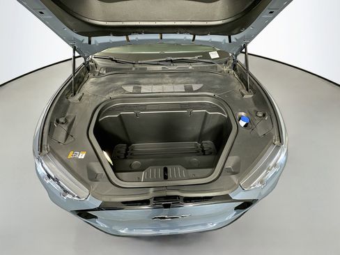 Used 2024 Ford Mustang Mach-E Premium AWD/4WD image 33